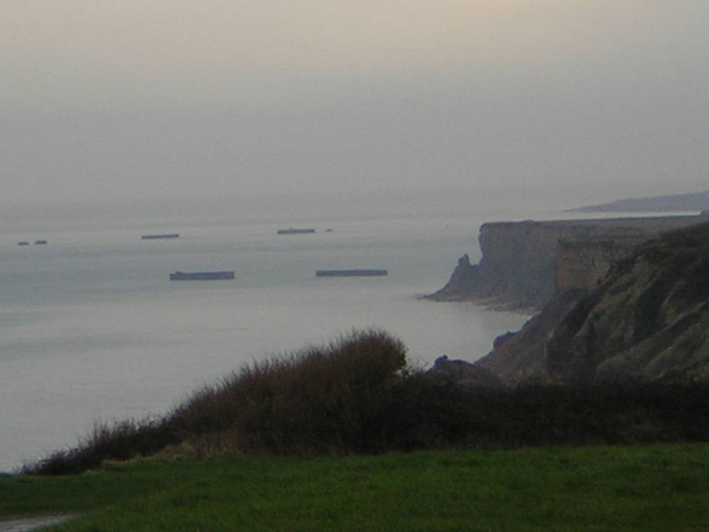 Port Arromanches2 17 02 07